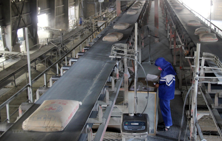 8 hiệp hội vật liệu kêu cứu vì sản xuất khó khăn 8 hiệp hội vật liệu kêu cứu vì sản xuất khó khăn