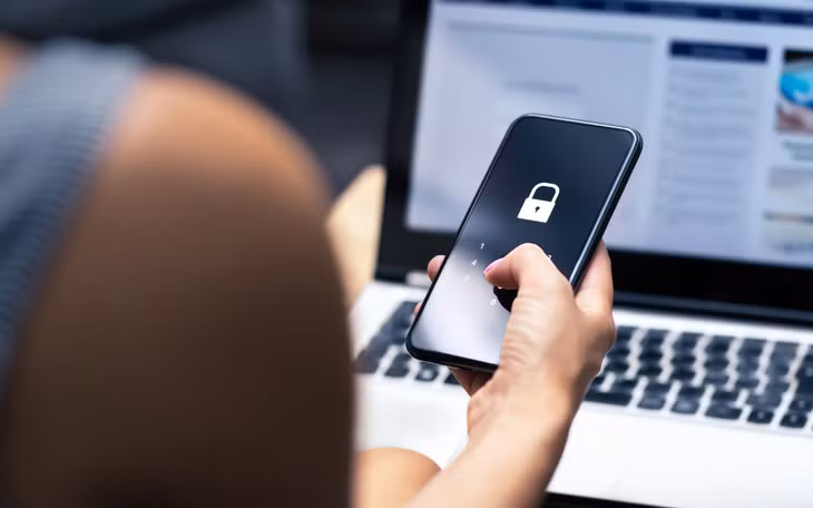 Mở 109 tài khoản để lừa nguyên Chủ tịch huyện Nhơn Trạch 171 tỷ đồng