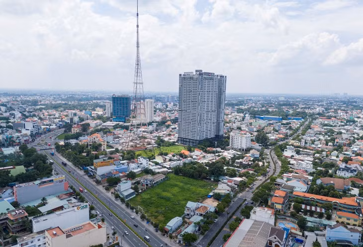 Từ đầu năm 2025, giá đất đường loại I ở vị trí 1 trên Đại lộ Bình Dương (quốc lộ 13) sẽ được điều chỉnh tăng 38% lên hơn 52 triệu đồng/m2