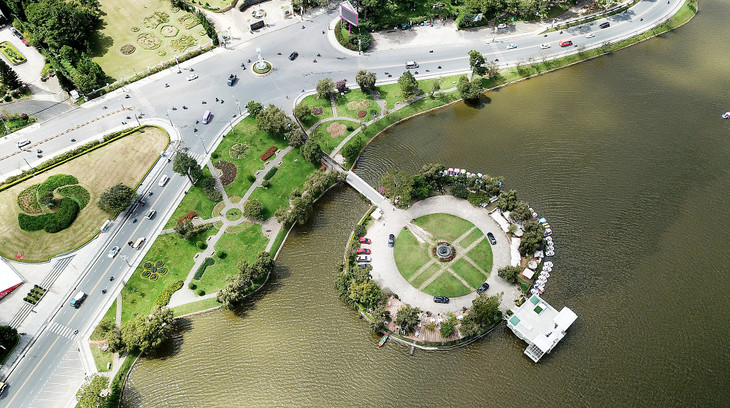 Nhà hàng Thủy Tạ, TP. Đà Lạt Nhà hàng Thủy Tạ, TP. Đà Lạt