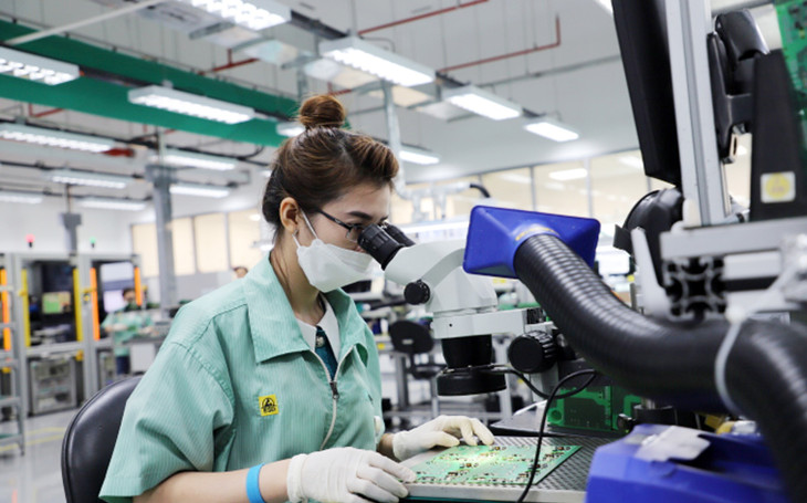 Thưởng Tết 2025 ở TP.HCM cao nhất hơn 1,9 tỷ đồng. Ảnh minh họa