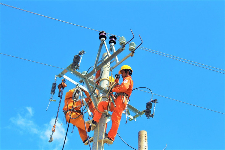 EVN lỗ hơn 25.500 tỷ đồng trong năm 2023 EVN lỗ hơn 25.500 tỷ đồng trong năm 2023