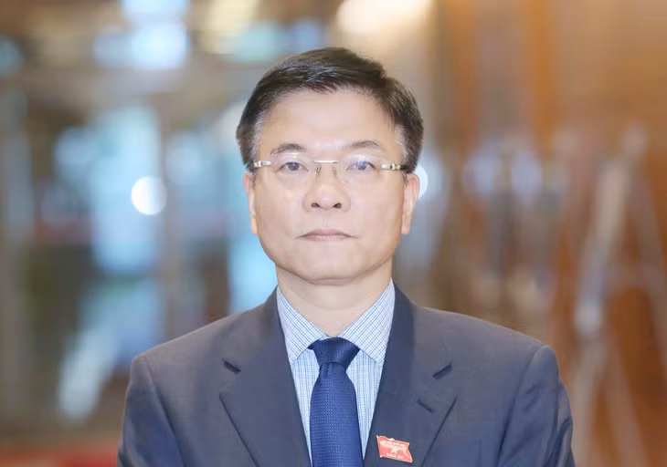 Phó Thủ tướng Lê Thành Long chỉ đạo Bộ Tư pháp khẩn trương xây dựng, trình Thủ tướng Chính phủ ban hành Quyết định về danh mục và phân công cơ quan chủ trì soạn thảo văn bản quy định chi tiết thi hành các Luật, Nghị quyết