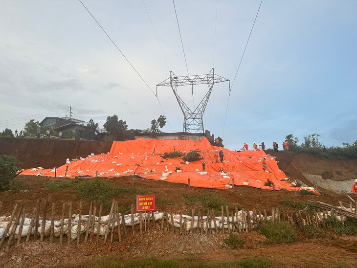 Một vị trí sạt lở gần vị trí cột đường dây truyền tải điện tại Lâm Đồng đã được Công ty Truyền tải điện 3 (PTC3) khắc phục