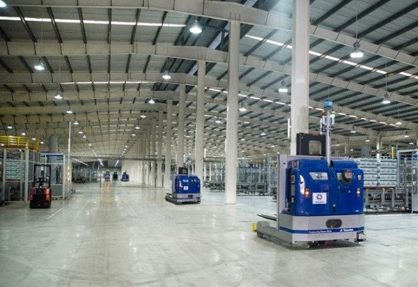 Siêu nhà máy sữa Việt Nam của Vinamilk với công suất 800 triệu lít sữa/năm, giảm phát thải tới 10.000 tấn CO2/năm nhờ các giải pháp công nghệ “xanh” hơn