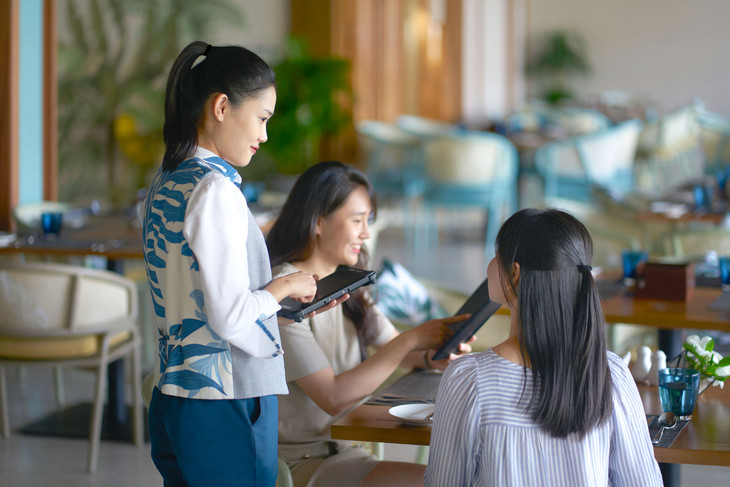 Nhân viên Wyndham Garden Cam Ranh thân thiện, tận tình phục vụ, chăm chút khách hàng Nhân viên Wyndham Garden Cam Ranh thân thiện, tận tình phục vụ, chăm chút khách hàng