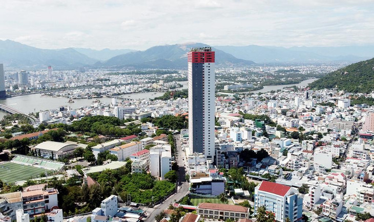 Chung cư Napoleon Castel cao 40 tầng ở Nha Trang đã đưa vào hoạt động