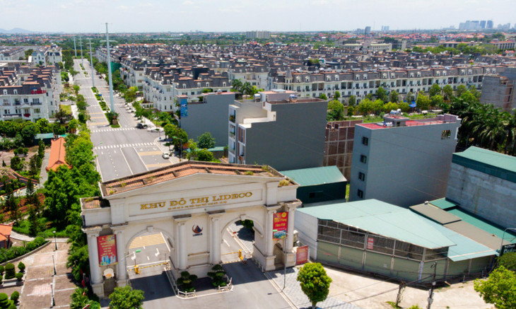 Tọa lạc ngay trên đường quốc lộ 32, khu đô thị Lideco tại thị trấn Trạm Trôi (Hoài Đức, Hà Nội) do Công ty CP Phát triển đô thị Từ Liêm bắt đầu khởi công xây dựng vào năm 2007, dự kiến hoàn thành năm 2013.
