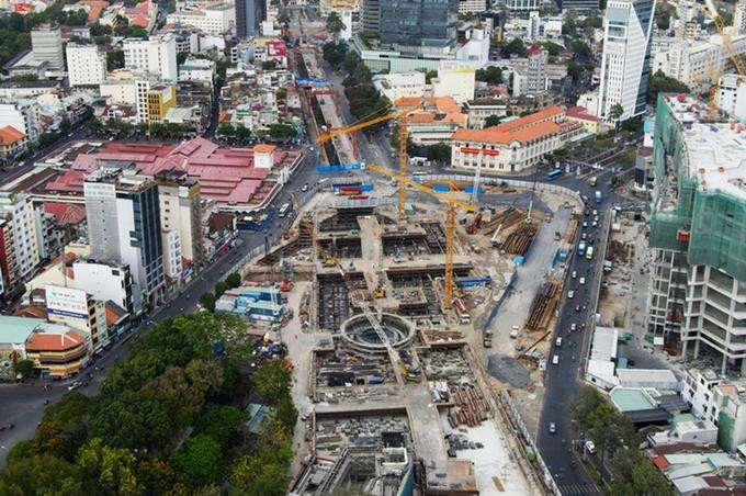 Công trường thi công ga Bến Thành thuộc Metro Số 1 Công trường thi công ga Bến Thành thuộc Metro Số 1