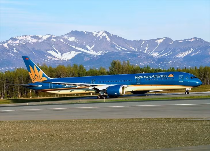 Vietnam Airlines được cấp phép 12 chuyến bay chở người Việt từ Mỹ hồi hương