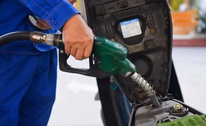 Thị trường xăng dầu trong nước còn nhiều phức tạp, hiện tượng cửa hàng bán lẻ xăng dầu tạm ngừng hoạt động còn xảy ra tại nhiều địa phương