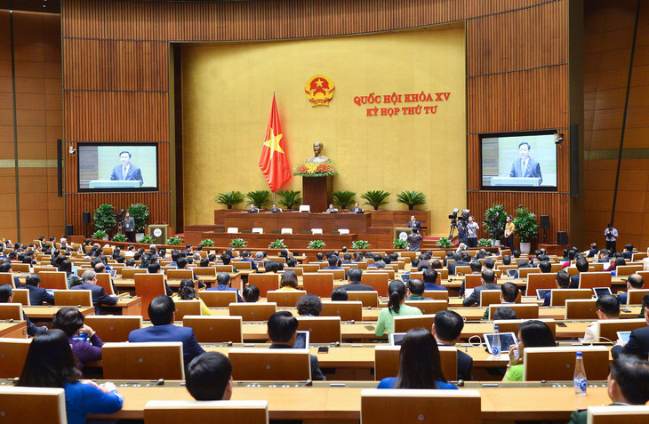 Phát biểu bế mạc Chủ tịch Quốc hội Vương Đình Huệ cho biết, Kỳ họp thứ 4 Quốc hội khóa XV hoàn thành toàn bộ chương trình đề ra