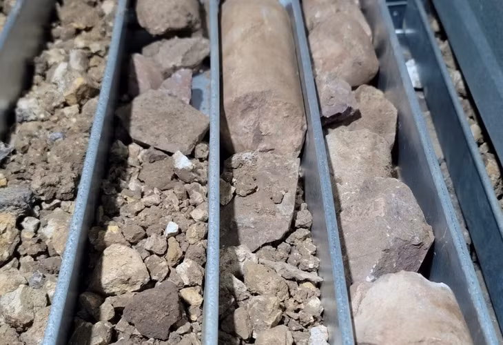 Đất hiếm ở một mỏ ở Tây Bắc Việt Nam