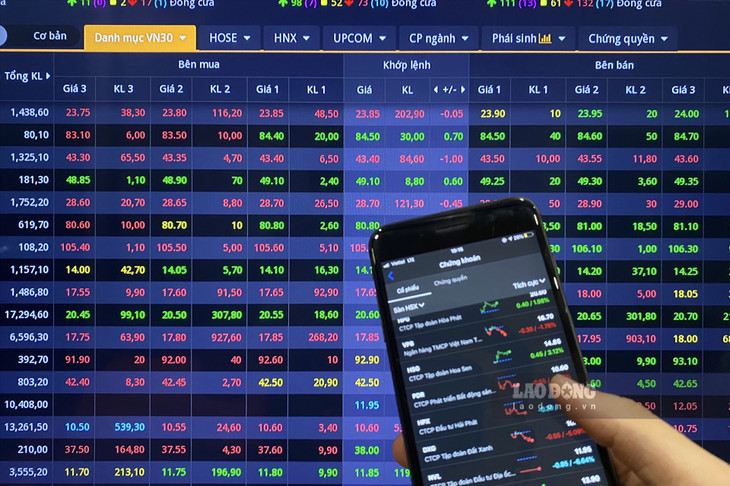 Ngoài bị phạt tiền, người vi phạm buộc phải nộp lại số lợi bất hợp pháp có được do thực hiện hành vi vi phạm