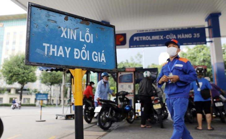 Giá xăng ngày 20/4 có thể tăng 800 - 1.100 đồng một lít