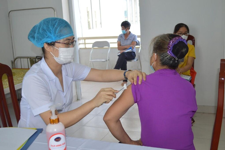 Người tình nguyện tiêm thử nghiệm vaccine Covivac giai đoạn hai tại huyện Vũ Thư, tỉnh Thái Bình