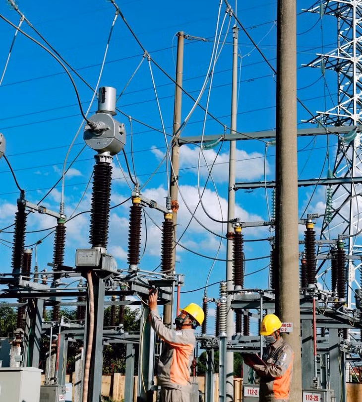 8 tháng đầu năm 2021 Tổng công ty đã khởi công 56 dự án, đóng điện 44 dự án