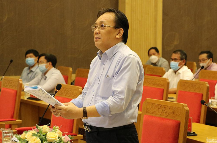 Ông Lê Hữu Hoàng – Phó Chủ tịch Thường trực Uỷ ban nhân dân tỉnh phát biểu tại đầu cầu tỉnh Khánh Hòa Ông Lê Hữu Hoàng – Phó Chủ tịch Thường trực Uỷ ban nhân dân tỉnh phát biểu tại đầu cầu tỉnh Khánh Hòa