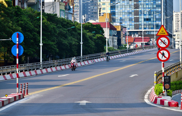 Cầu vượt Trần Duy Hưng, Nguyễn Chí Thanh