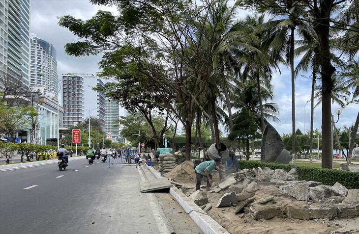 Dự án cải tạo vỉa hè, lát gạch Granite có tổng vốn đầu tư khoảng 11 tỷ đồng
