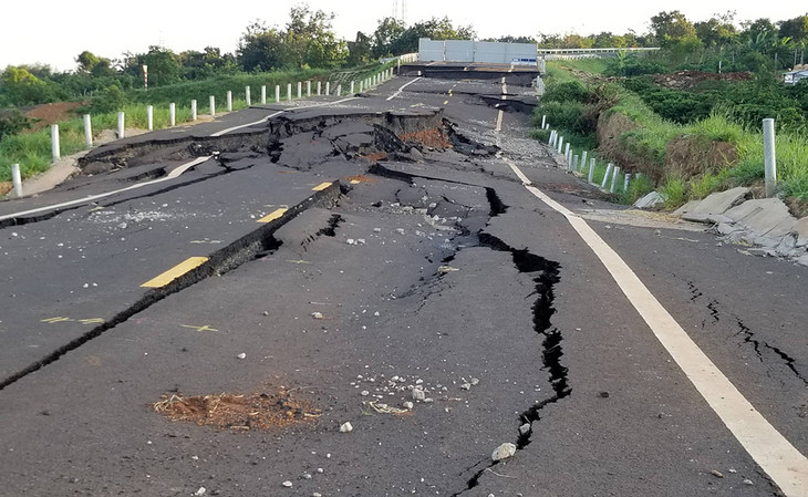 Tuyến đường tránh 250 tỷ đồng bị sụt lún hồi đầu tháng 9/2019