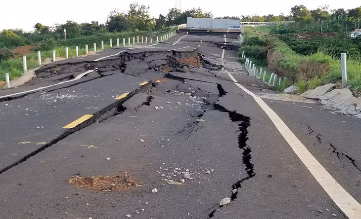 Tuyến tránh 250 tỷ đồng bị sụt lún hồi đầu tháng 9/2019