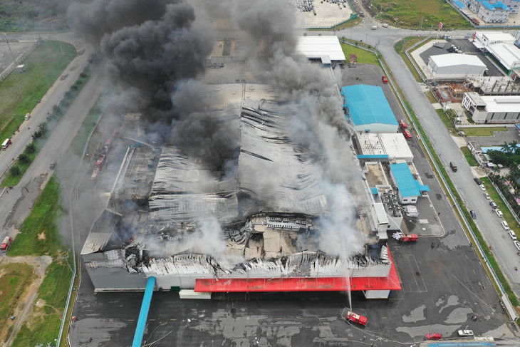 Đám cháy nhìn từ trên cao