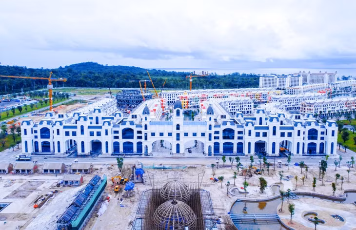 Grand World đang được chủ đầu tư gấp rút hoàn thiện, sẵn sàng đón nguồn khách khổng lồ khi mở cửa