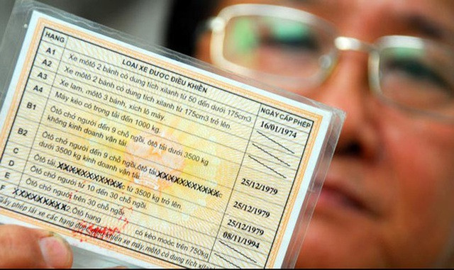 Gần 67% đại biểu Quốc hội không muốn chuyển bằng lái xe sang Bộ Công an Gần 67% đại biểu Quốc hội không muốn chuyển bằng lái xe sang Bộ Công an