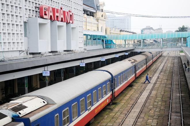 Tổng công ty Đường sắt Việt Nam đang chạy hàng ngày 6 đoàn tàu khách Thống Nhất