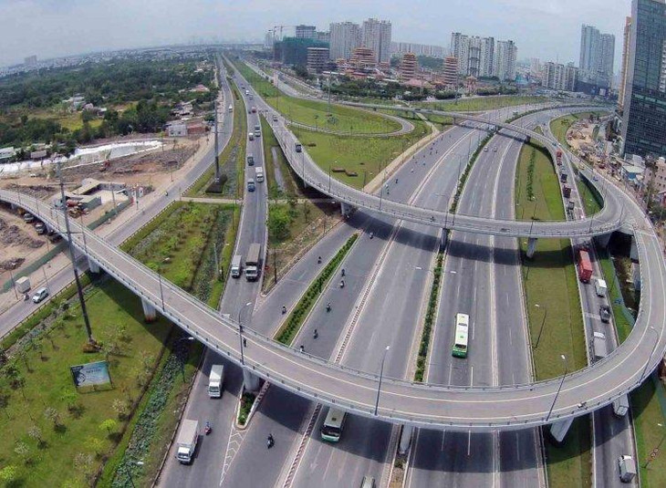 Bộ KH&amp;ĐT đang phối hợp với các bộ ngành tổng hợp danh mục để báo cáo Thủ tướng Chính phủ cho phép thông báo với các bộ, ngành địa phương để triển khai làm các thủ tục chuẩn bị đầu tư với các dự án