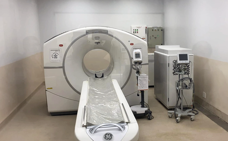 Trong thời gian chờ sửa chữa, thay thế máy hư hỏng, bệnh nhân tại Bệnh viện Ung bướu TP.HCM sẽ được chuyển sang hai nơi khác chụp MRI