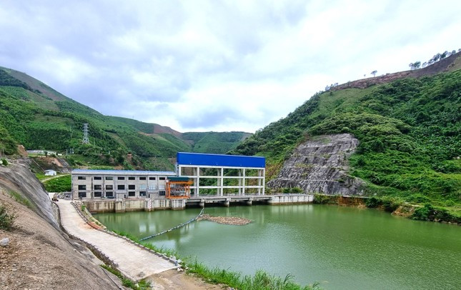 Thủy điện Nậm Lúc thường xuyên tích nước gây ngập úng ảnh hưởng đến cuộc sống người dân