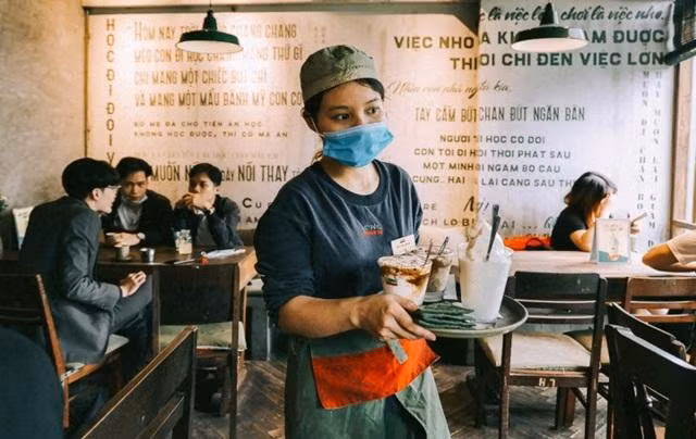 Quán "vùng cam" trong quận "vùng vàng" ở Hà Nội được hoạt động. Ảnh minh họa