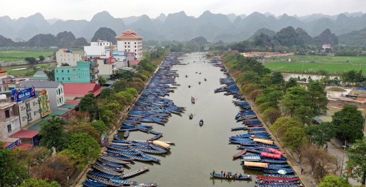 Năm thứ hai liên tiếp dừng tổ chức lễ hội chùa Hương