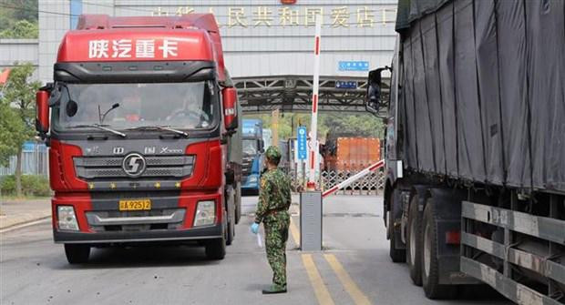 Lực lượng Biên phòng cửa khẩu Chi Ma giám sát chặt chẽ phương tiện chở hàng qua cửa khẩu tháng 10/2021.