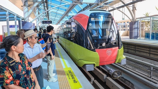 Tuyến đường sắt đô thị Nhổn - ga Hà Nội đoạn trên cao Tuyến đường sắt đô thị Nhổn - ga Hà Nội đoạn trên cao