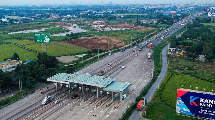 Cao tốc TP.HCM - Trung Lương