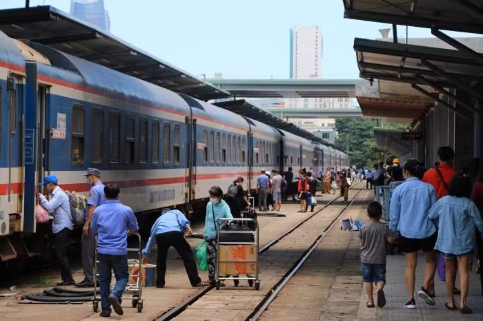 Thêm tàu Thống nhất và nhiều tàu khu đoạn chạy hàng ngày từ 27/5