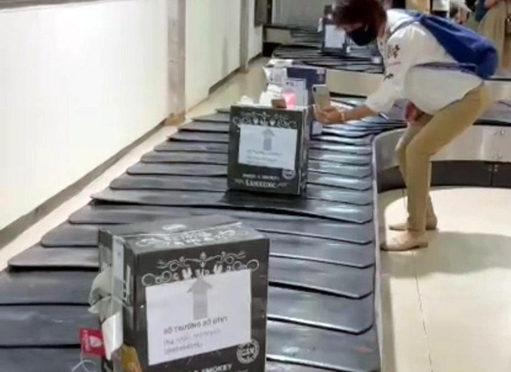 Các kiện hàng mạo danh Bộ trưởng Giao thông Vận tải