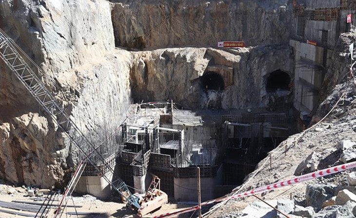 Thi công dự án Nhà máy Thủy điện Ialy mở rộng