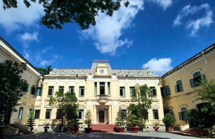 Trụ sở UBND TP. Hải Phòng trên đường Hoàng Diệu, quận Hồng Bàng Trụ sở UBND TP. Hải Phòng trên đường Hoàng Diệu, quận Hồng Bàng