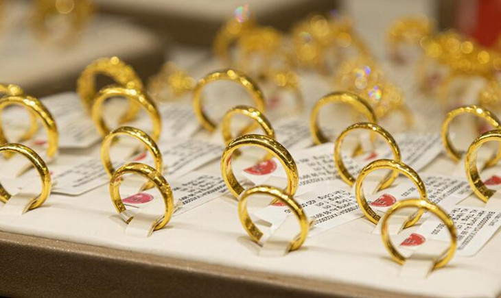 Giá vàng nhẫn lên sát đỉnh 89 triệu đồng