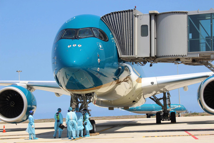 Tỉnh Khánh Hòa cho phép các doanh nghiệp đón công dân Việt Nam mắc kẹt ở nước ngoài về nước qua sân bay Cam Ranh Tỉnh Khánh Hòa cho phép các doanh nghiệp đón công dân Việt Nam mắc kẹt ở nước ngoài về nước qua sân bay Cam Ranh