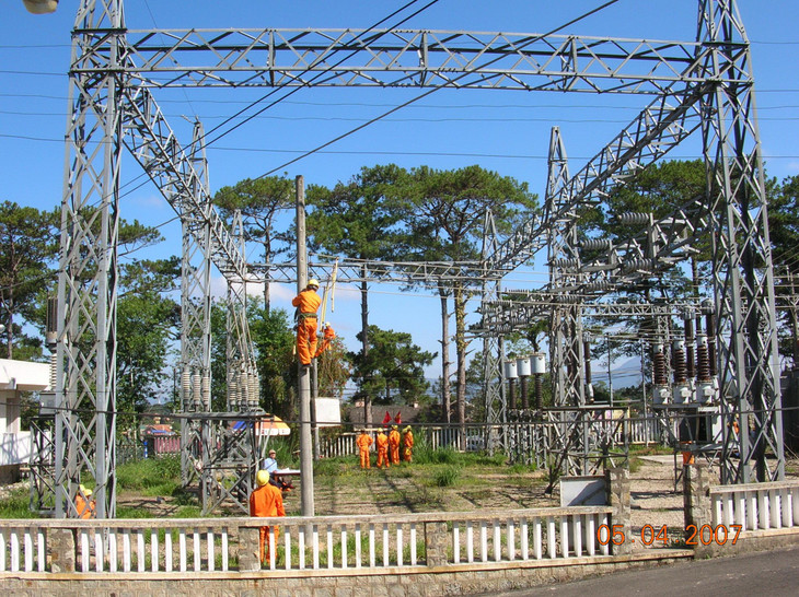 Bảo đảm an toàn và phòng chống cháy nổ các công trình điện là nhiệm vụ quan trọng trong công tác PCCC của các đơn vị điện lực