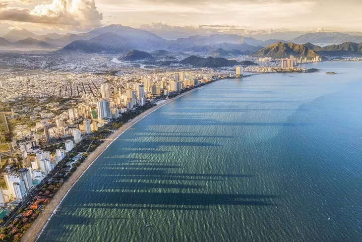 Nhờ lợi thế về hệ sinh thái, hạ tầng thu hút du khách, Nha Trang luôn là thị trường được giới đầu tư để mắt. Ảnh: Trần Anh Khoa