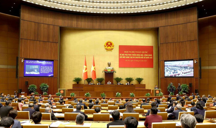 Hội nghị toàn quốc về đột phá phát triển khoa học, công nghệ, đổi mới sáng tạo và chuyển đổi số quốc gia tại điểm cầu Hội trường Diên Hồng - Nhà Quốc hội.