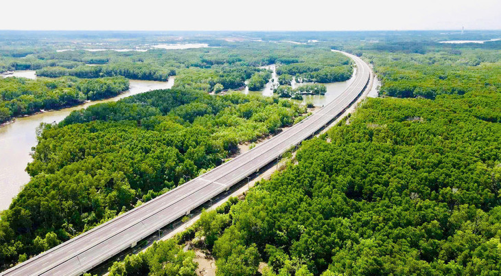 Đoạn cao tốc Bến Lức - Long Thành qua Đồng Nai sắp thông xe Đoạn cao tốc Bến Lức - Long Thành qua Đồng Nai sắp thông xe