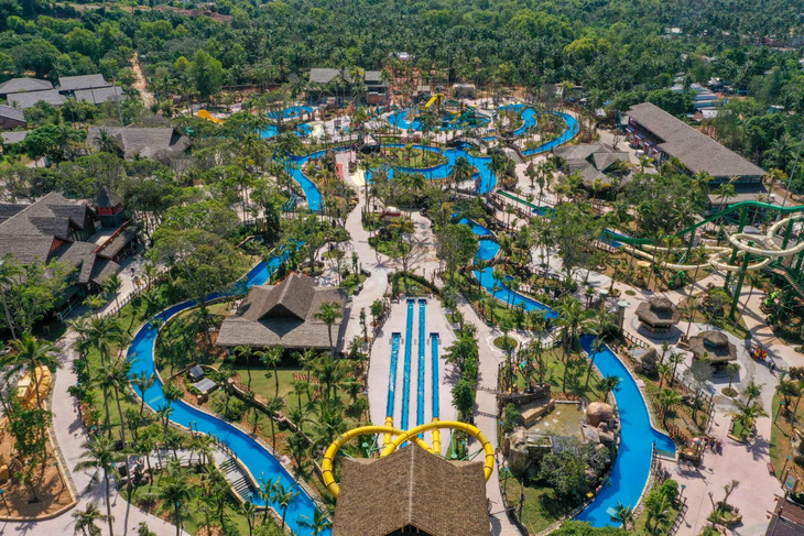 Công viên nước hàng đầu châu Á- Aquatopia Water Park