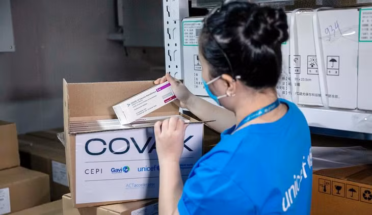 Gần 1,2 triệu liều AstraZeneca từ Covax về Việt Nam từ sáng 2/8